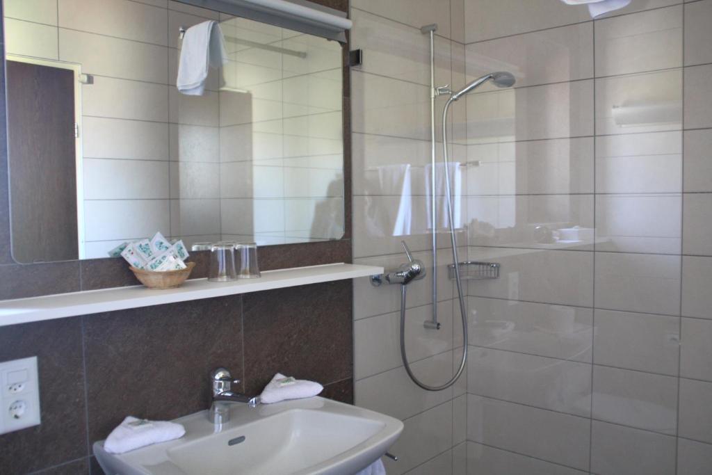 Hotel Restaurant Schaanerhof Phòng bức ảnh